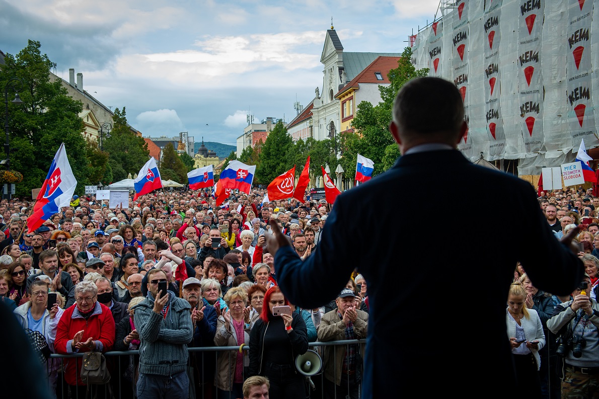 Vote May Reverse Slovakia S Pro Western Policies   Slovakia Archive 